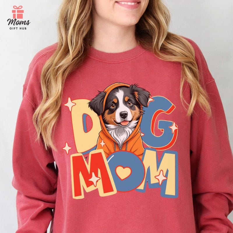 Cute Aussie in Hoodie Dog Mom Sweatshirt Sweatshirt