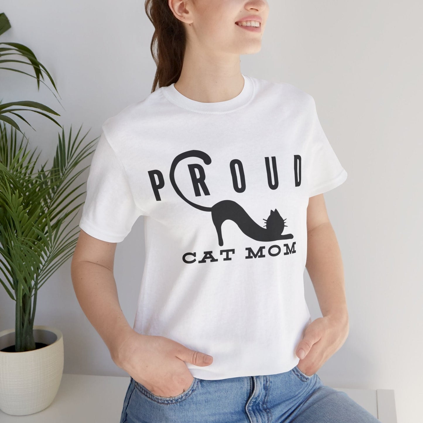 Proud Cat Mom Tee T-Shirt