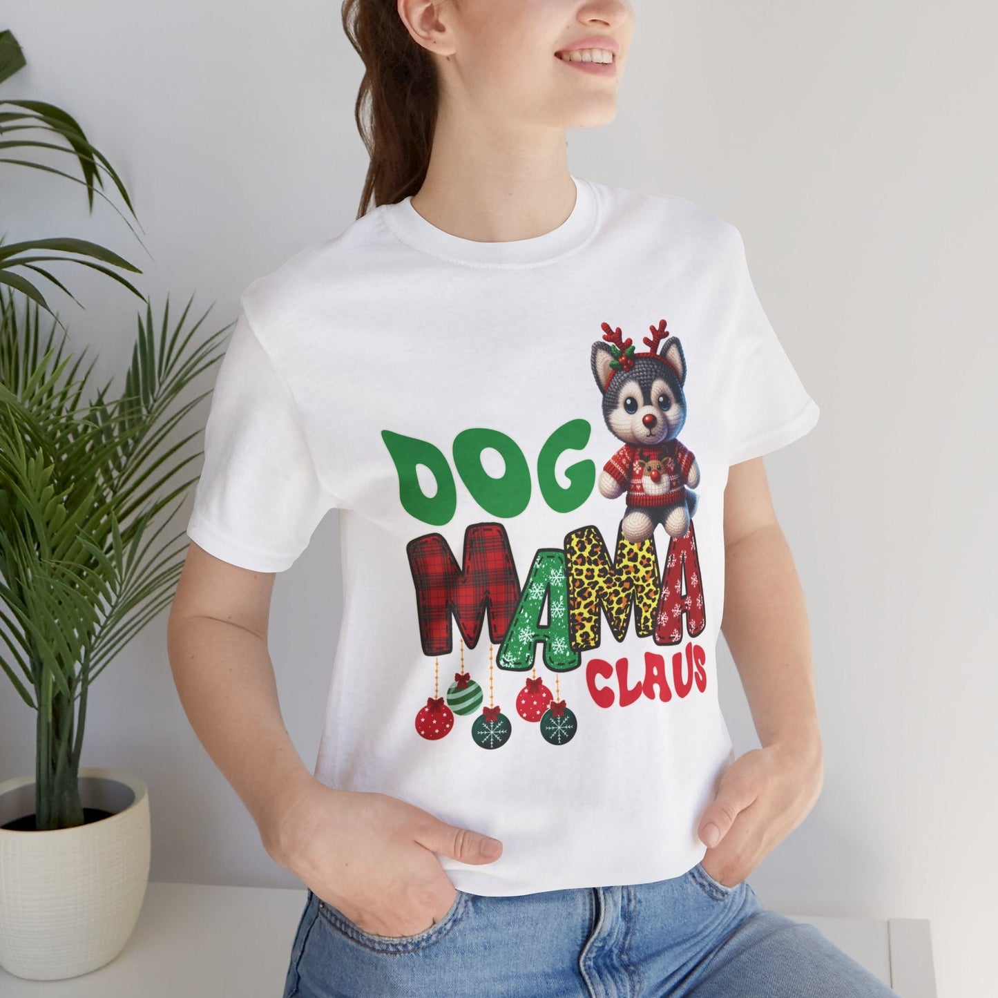 Husky Mama Claus T-Shirt T-Shirt