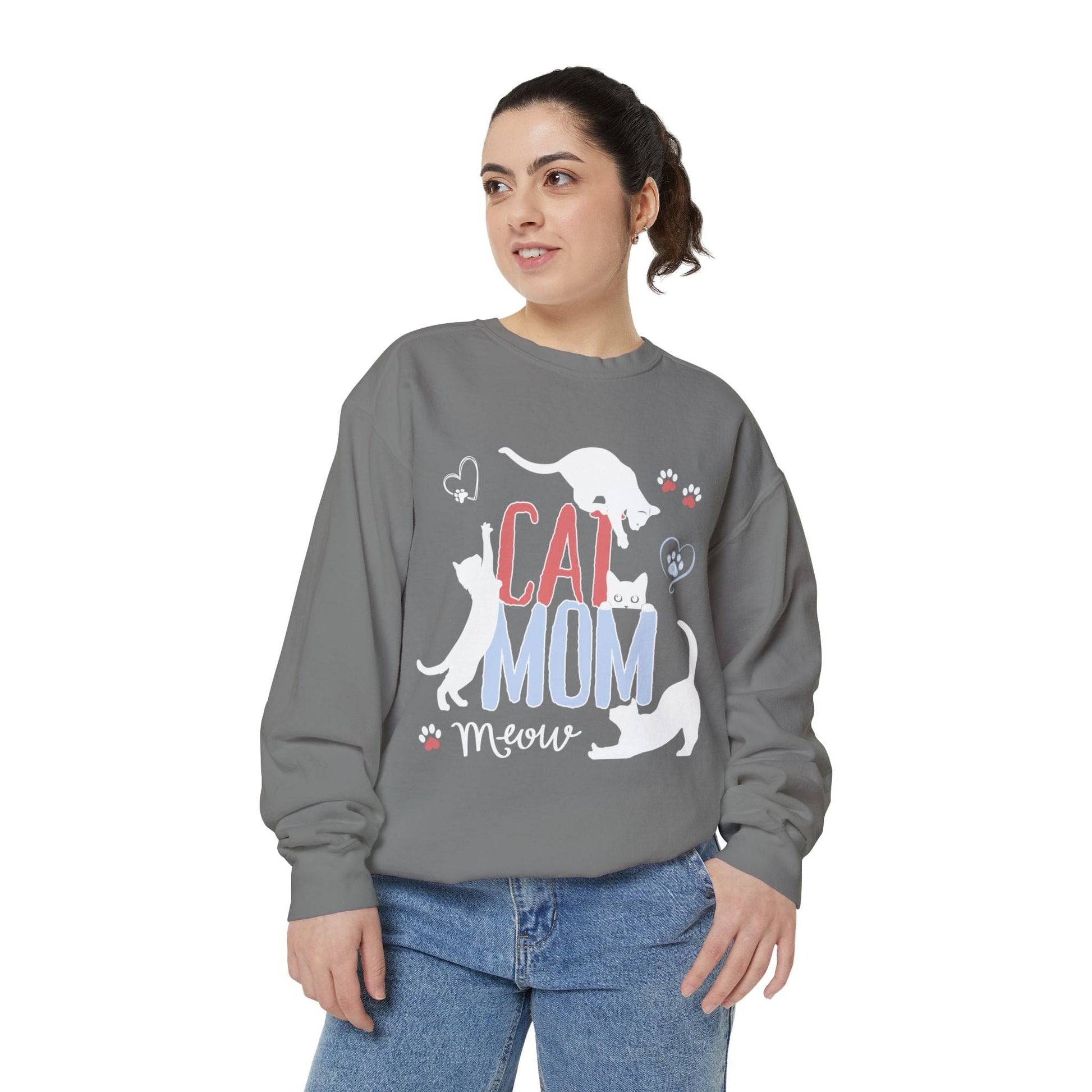 Silly Cats Mom Funny Sweatshirt Sweatshirt