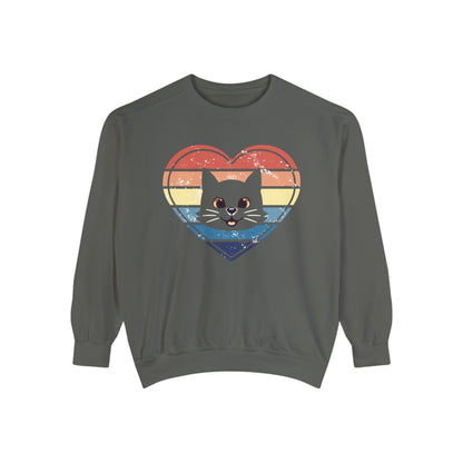 Vintage Retro Cat Lover Heart Sweatshirt Sweatshirt Pepper / S